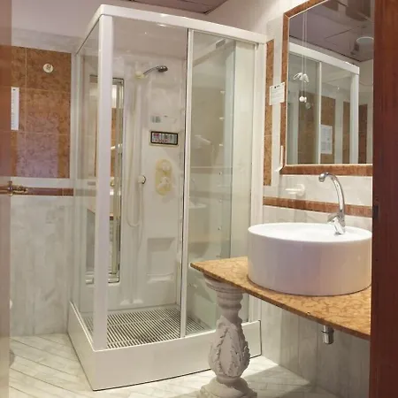 Soraya Hotel 3*
