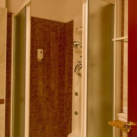 Hotel Soraya 3*